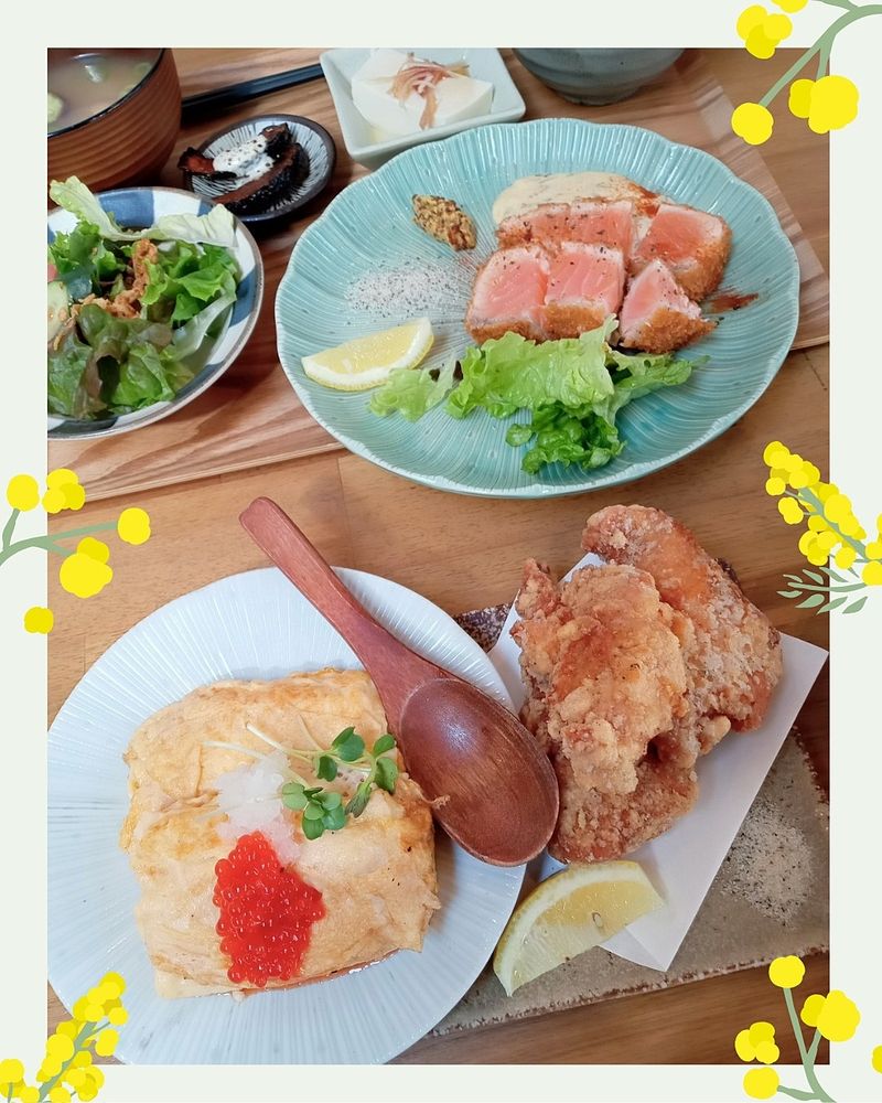 屋根裏Diningキツネヤ 屋根裏Diningキツネヤ