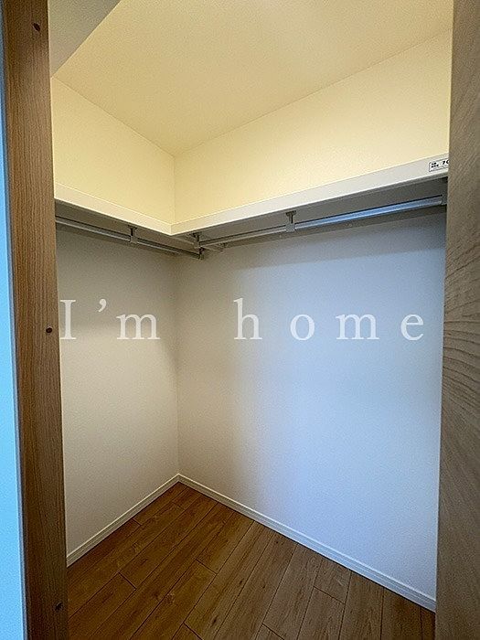 収納 ウォークインクローゼット(洋室約5.7帖)