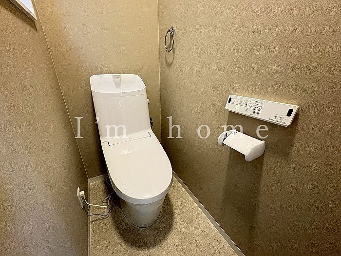 トイレ トイレ新調(2階)
